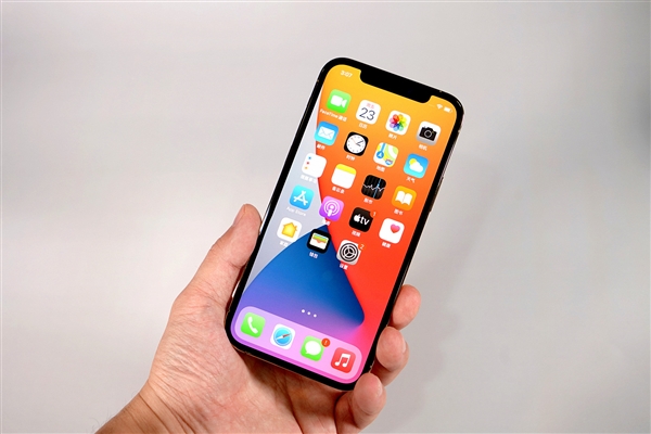 阿里苹果手机维修分享iOS 14.2修订版已到，专属iPhone 12系列 